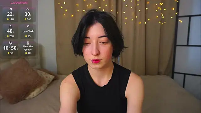 JuanaFriesz online show from February 10, 2026, 9:19 am