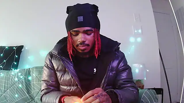 risktakinndolo online show from November 24, 2025, 7:47 pm