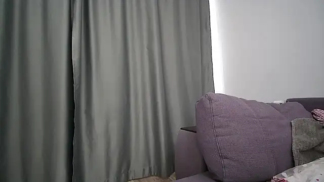 JessiLu online show from February 14, 2026, 2:56 am