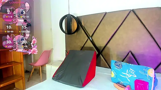 PenelopeGuzman   online show from April 20, 2026, 8:43 pm