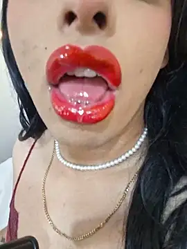 Snapshot of sweet_Elizabeth chatting on June 5, 2026, 12:44 pm sweet Elizabeth online show from June 5, 2026, 12:44 pm