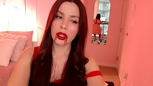 Snapshot of SirenSwitch chatting on October 31, 2025, 9:54 pm SirenSwitch online show from October 31, 2025, 9:54 pm