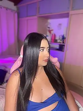 Emiily Moore1 online show from May 23, 2026, 12:42 am