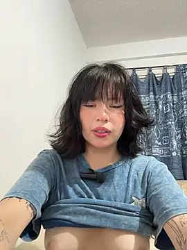 Snapshot of aliciia_23 chatting on November 27, 2025, 3:18 am aliciia 23 online show from November 27, 2025, 3:18 am