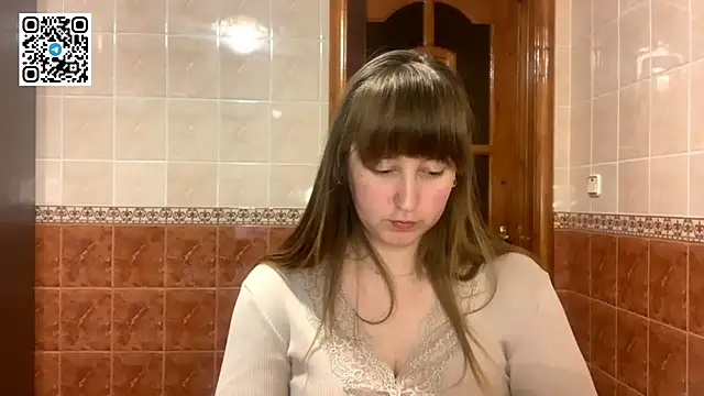 MaroonMoon  online show from January 8, 2026, 8:59 pm