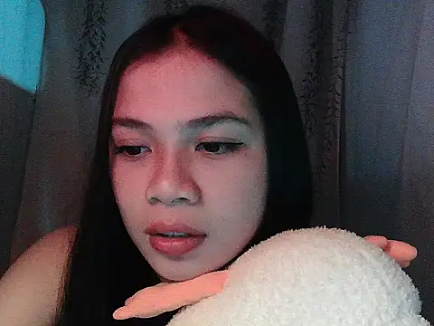 Snapshot of Zachariah_05 chatting on December 15, 2025, 12:11 pm Zachariah 05 online show from December 15, 2025, 12:11 pm