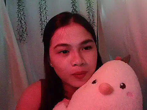 Snapshot of Zachariah_05 chatting on December 18, 2025, 7:35 am Zachariah 05 online show from December 18, 2025, 7:35 am