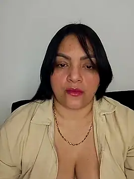 tiffany Johnson1 online show from September 21, 2025, 3:11 am