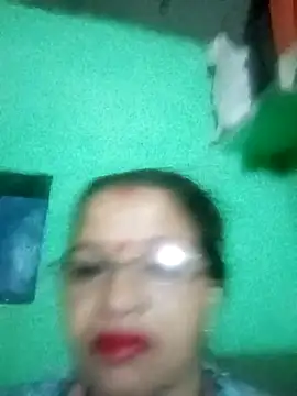 Manavi x online show from September 26, 2025, 10:05 pm