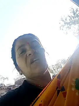 Manavi x online show from March 18, 2026, 2:48 am