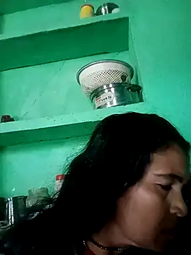 Manavi x online show from November 23, 2025, 8:46 am