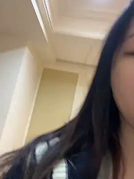 Lovelyanan online show from March 12, 2026, 4:00 pm