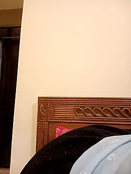 Snapshot of Softecho-03 chatting on March 4, 2026, 9:22 pm Softecho-03 online show from March 4, 2026, 9:22 pm