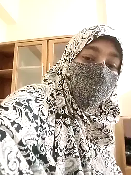 Snapshot of Softecho-03 chatting on February 19, 2026, 10:56 am Softecho-03 online show from February 19, 2026, 10:56 am