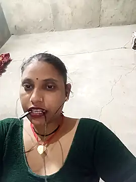 Snapshot of Sandhya_x chatting on September 9, 2025, 4:49 pm Sandhya x online show from September 9, 2025, 4:49 pm
