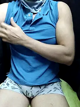 Snapshot of chocolate_alone chatting on February 21, 2026, 5:37 pm chocolate alone online show from February 21, 2026, 5:37 pm