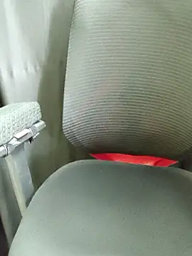 Snapshot of chocolate_alone chatting on January 16, 2026, 11:36 am chocolate alone online show from January 16, 2026, 11:36 am