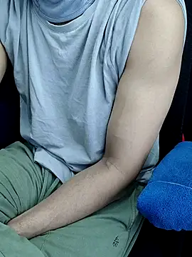 chocolate alone online show from October 27, 2025, 7:53 am