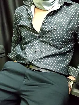 Snapshot of chocolate_alone chatting on February 6, 2026, 7:26 am chocolate alone online show from February 6, 2026, 7:26 am