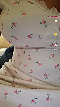 Snapshot of SexyGemBeautyX chatting on November 20, 2025, 2:40 pm SexyGemBeautyX online show from November 20, 2025, 2:40 pm