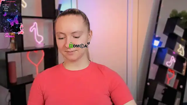 mila glow1 online show from March 4, 2026, 12:46 pm