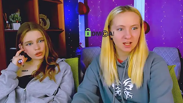 Snapshot of mila_glow1 chatting on February 19, 2026, 7:55 pm mila glow1 online show from February 19, 2026, 7:55 pm