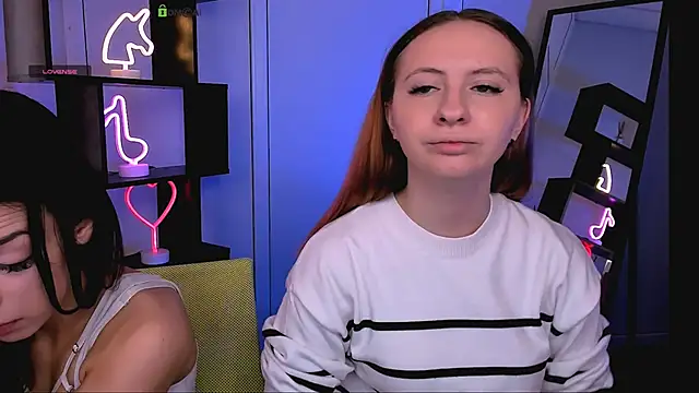 Snapshot of mila_glow1 chatting on October 25, 2025, 8:46 am mila glow1 online show from October 25, 2025, 8:46 am