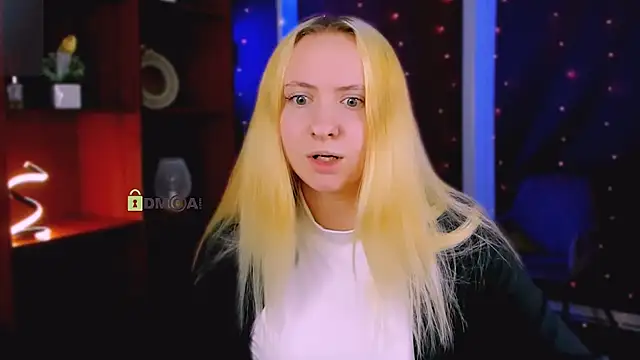 Snapshot of mila_glow1 chatting on March 1, 2026, 7:36 pm mila glow1 online show from March 1, 2026, 7:36 pm