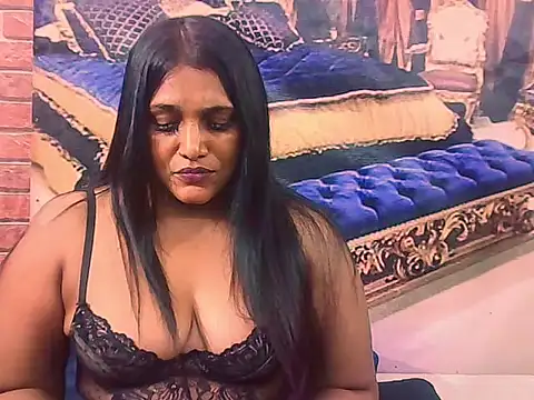 IndianSexyLady4u online show from December 19, 2025, 5:32 am