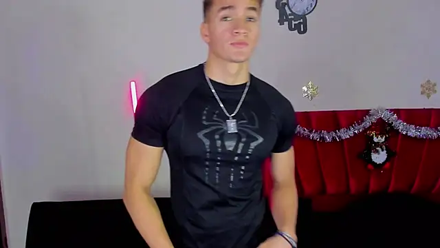 Snapshot of paull_george chatting on November 13, 2025, 4:00 pm paull george online show from November 13, 2025, 4:00 pm