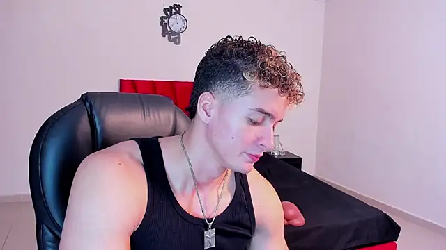 Snapshot of paull_george chatting on September 9, 2025, 1:20 pm paull george online show from September 9, 2025, 1:20 pm