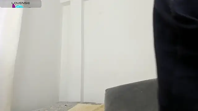 Snapshot of Ebony_danik chatting on October 31, 2025, 6:48 pm Ebony danik online show from October 31, 2025, 6:48 pm