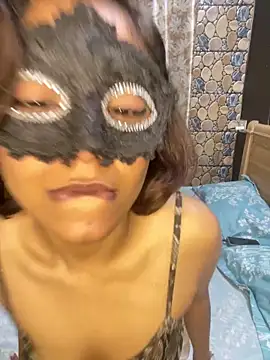 SIZZLER 1100 online show from September 19, 2025, 9:08 pm