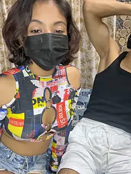 SIZZLER 1100 online show from September 10, 2025, 9:58 pm