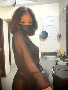 SIZZLER 1100 online show from November 30, 2025, 7:25 pm