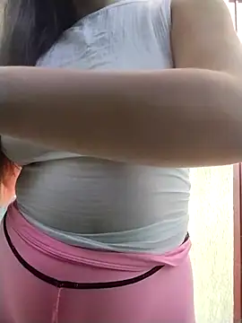 LenaBloomy online show from November 1, 2025, 11:15 am