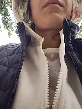 LenaBloomy online show from October 18, 2025, 11:23 am