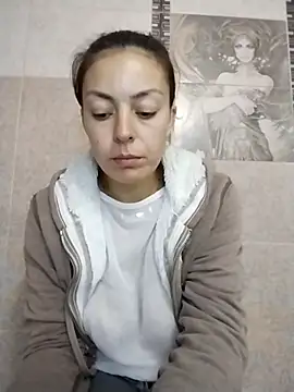 LenaBloomy online show from November 10, 2025, 11:48 am