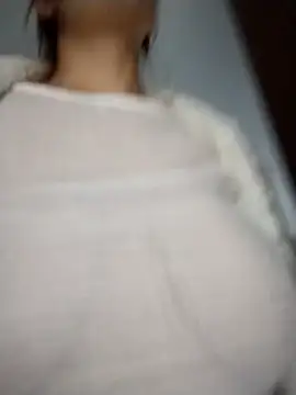 LenaBloomy online show from November 12, 2025, 12:31 pm