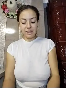 LenaBloomy online show from October 7, 2025, 11:00 am