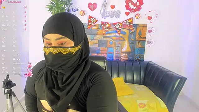 Snapshot of samanee_konn chatting on May 14, 2026, 8:06 pm samanee konn online show from May 14, 2026, 8:06 pm