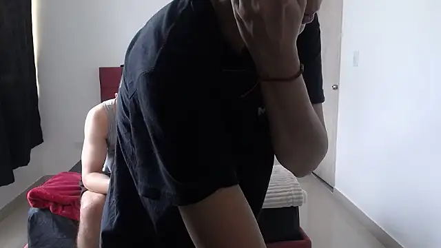 Snapshot of yohacriss chatting on November 21, 2025, 6:29 pm yohacriss online show from November 21, 2025, 6:29 pm