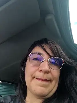 Snapshot of MAFE__29 chatting on April 19, 2026, 6:10 pm MAFE 29 online show from April 19, 2026, 6:10 pm