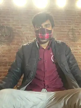 Snapshot of uniquesexyboy5689 chatting on January 12, 2026, 9:16 am uniquesexyboy5689 online show from January 12, 2026, 9:16 am