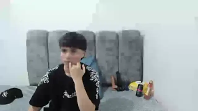 Bruno Cruzz online show from March 25, 2026, 3:28 am