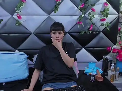 Bruno Cruzz online show from November 8, 2025, 4:05 am