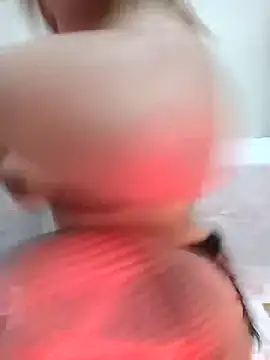 Snapshot of Sara_charmouta9 chatting on September 24, 2025, 6:03 pm Sara charmouta9 online show from September 24, 2025, 6:03 pm