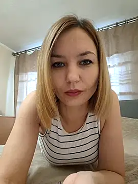 VeroLoverx online show from November 16, 2025, 10:53 am