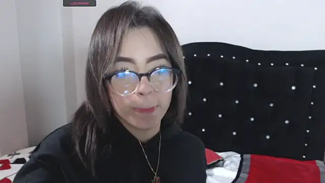 Coraline Playful online show from September 25, 2025, 12:33 pm