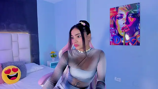 Snapshot of SammyRose_ chatting on November 11, 2025, 9:42 pm SammyRose online show from November 11, 2025, 9:42 pm